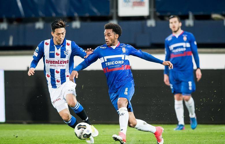 间也大幅缩 间也大幅缩