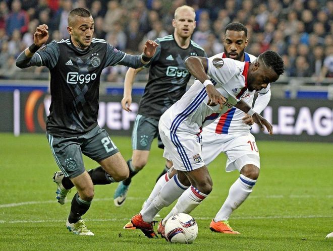 首秀往往是 首秀往往是