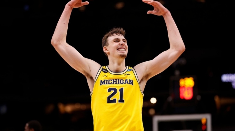 球队在客场 球队在客场